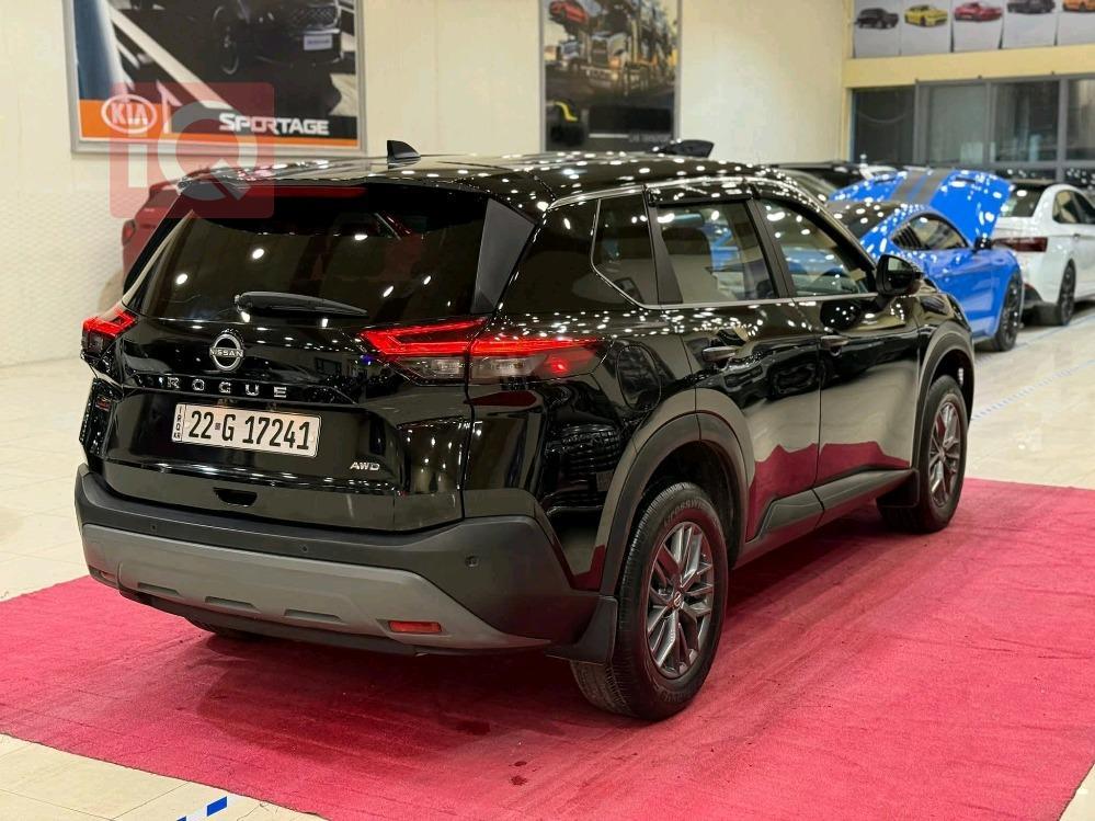 Nissan Rogue